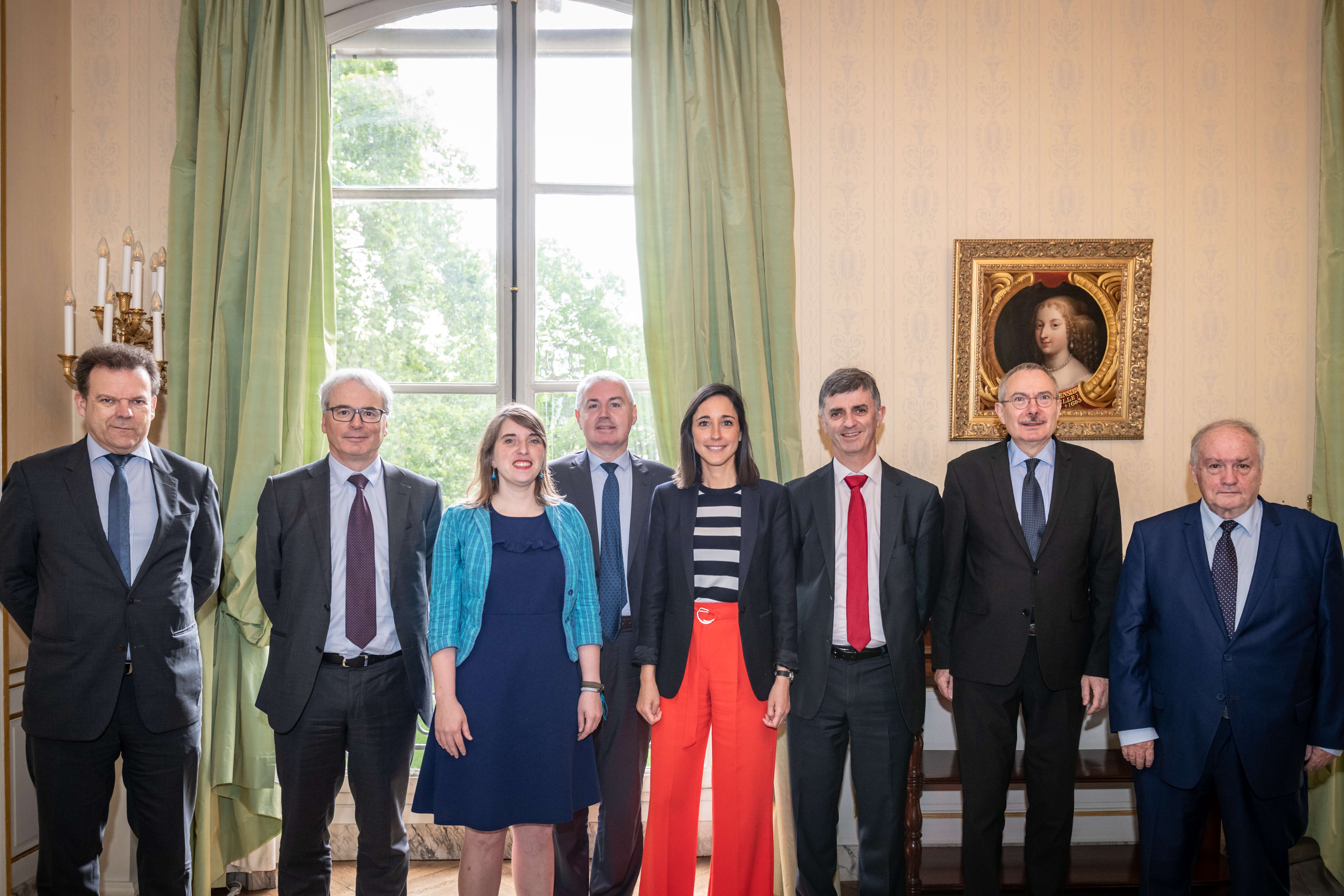 130618_photo_de_groupe_des_membres_du_comite_strategique.jpg Thumbnail